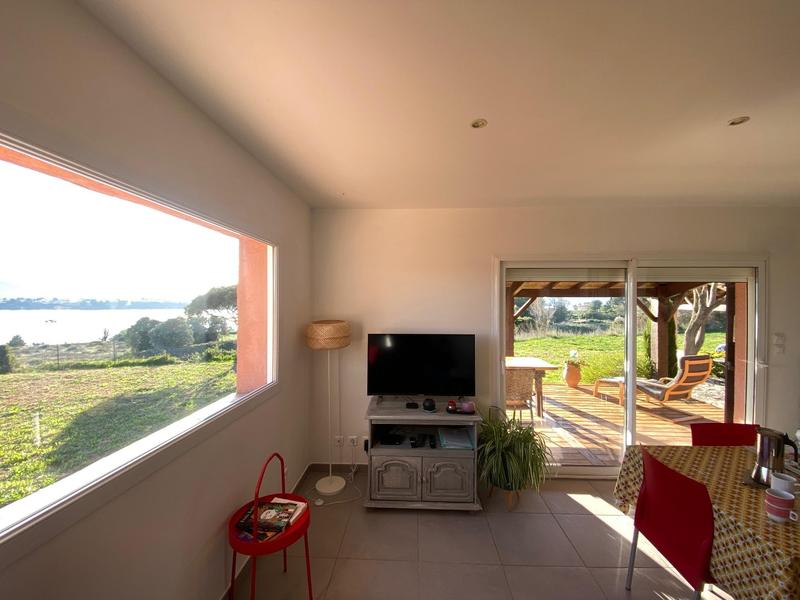 Maison - 270 m² - 3 pièces