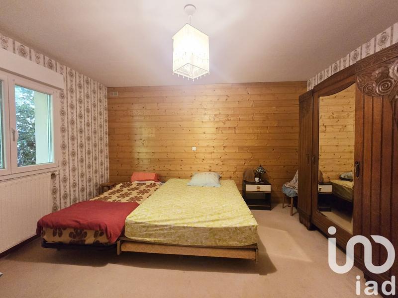 Maison - 195 m² - 7 pièces