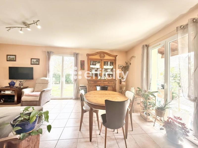 Maison - 130 m² - 6 pièces