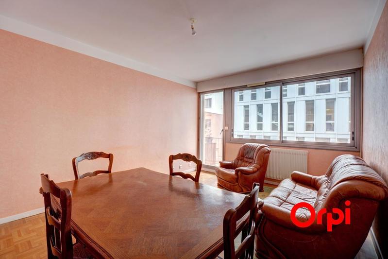 Appartement - 73 m² - 3 pièces