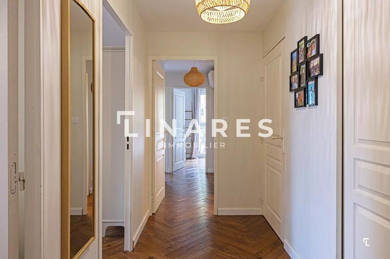 Appartement - 90 m² - 4 pièces