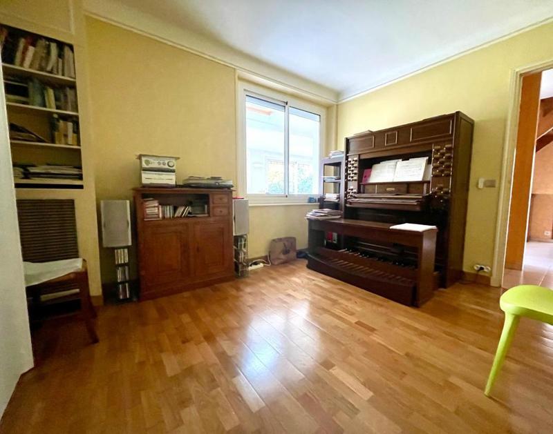 Maison - 145 m² - 6 pièces