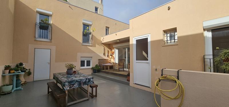 Maison - 83 m² - 5 pièces