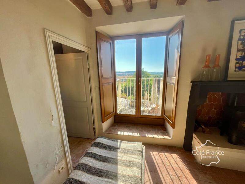 Demeure - 127 m² - 4 pièces