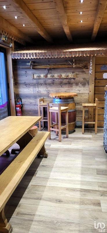 Local commercial - 109 m²