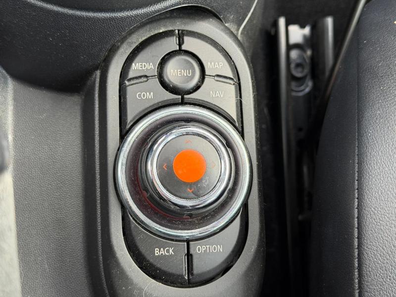 Mini 5 portes Hatch F55 Lci One 102 ch Edition Heddon Street