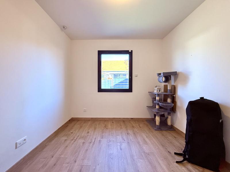 Maison - 99 m² - 4 pièces