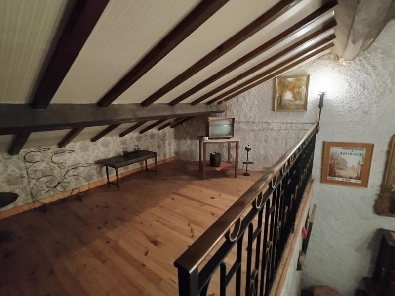 Maison de village - 200 m² - 9 pièces