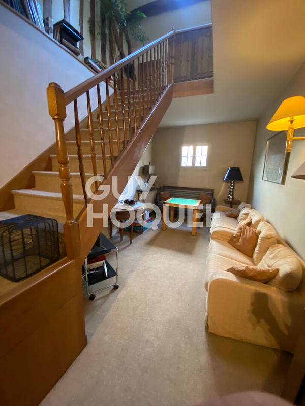 Immeuble - 740 m² - 15 pièces