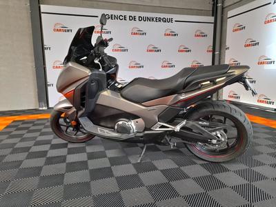 Honda integra 750 - Garantie 6mois