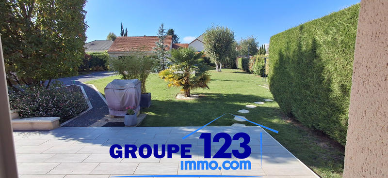 Maison - 98 m² - 5 pièces