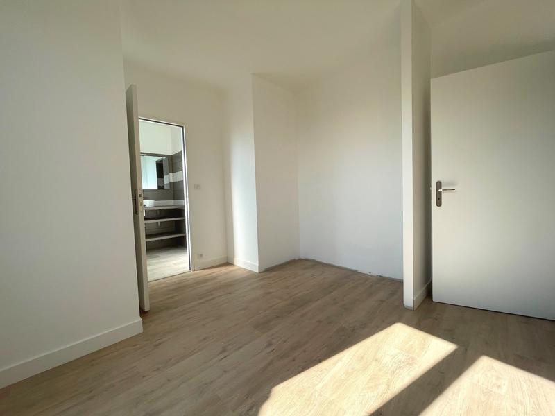 Appartement - 115 m² - 5 pièces