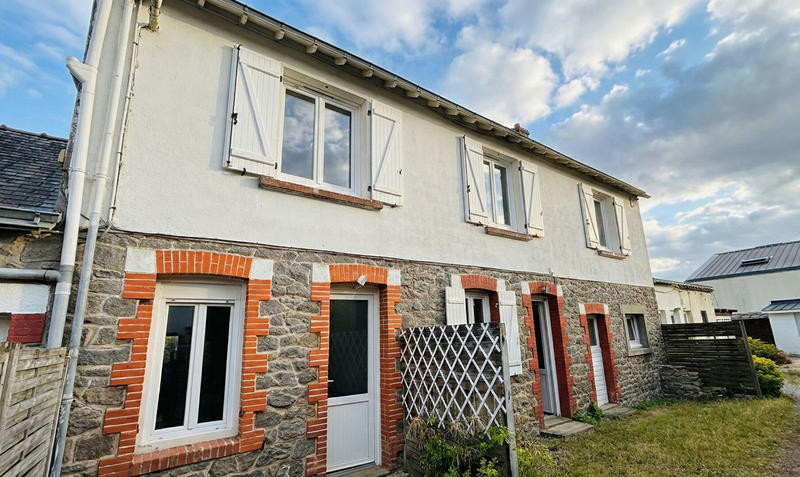 Maison - 85 m² - 5 pièces