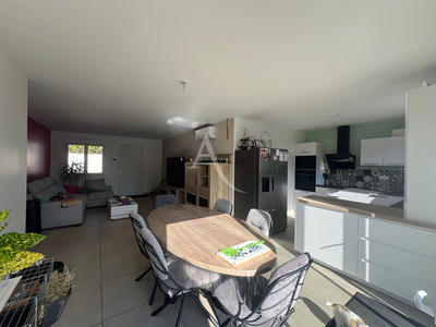 Maison - 127 m² - 5 pièces