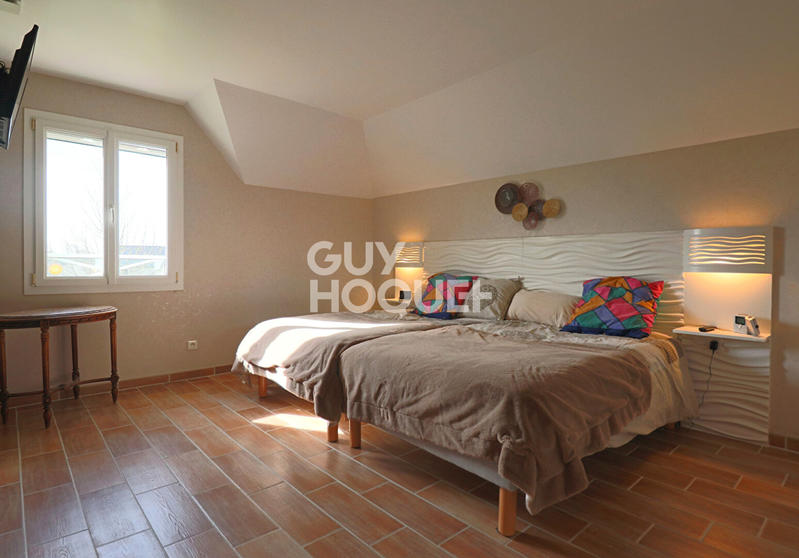 Maison - 192 m² - 5 pièces