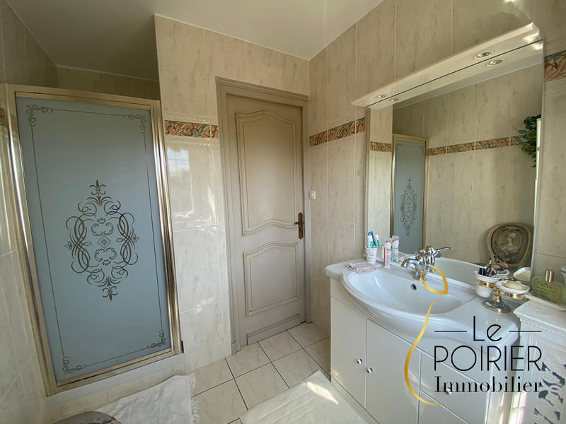 Maison - 159 m² - 7 pièces