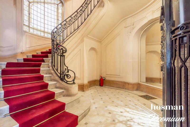 Appartement - 190 m² - 6 pièces