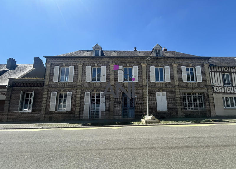 Maison - 270 m² - 11 pièces