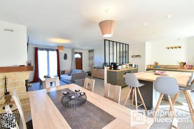 Maison - 87 m² - 5 pièces