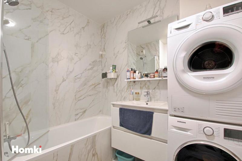 Appartement - 82 m² - 4 pièces