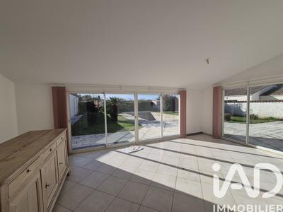 Maison - 120 m² - 4 pièces