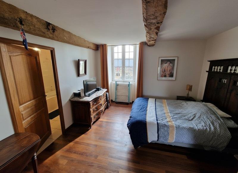 Manoir - 228 m² - 7 pièces