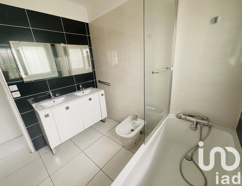 Maison - 192 m² - 9 pièces