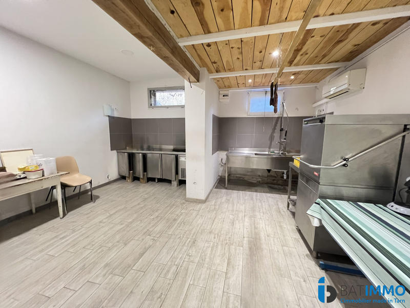 Local d'activités - 740 m²