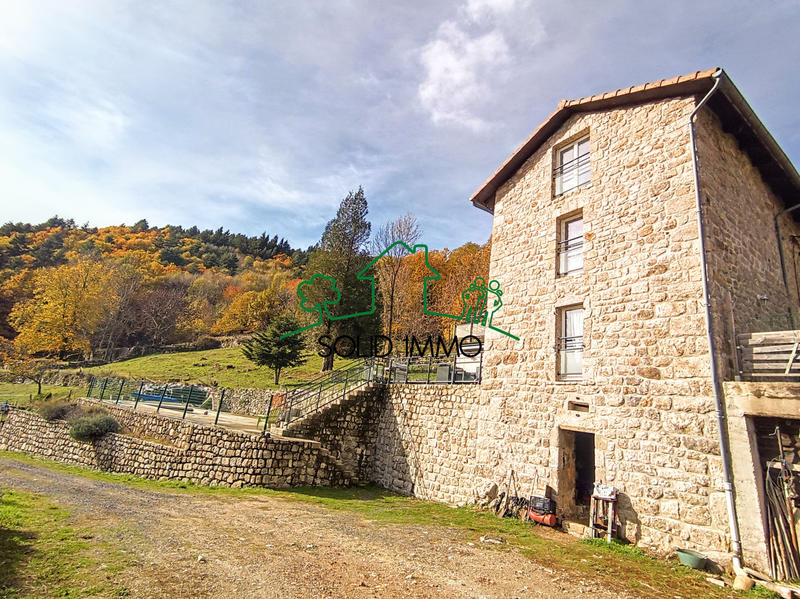 Propriété - 71 m² - 4 pièces