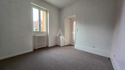 Maison - 146 m² - 7 pièces