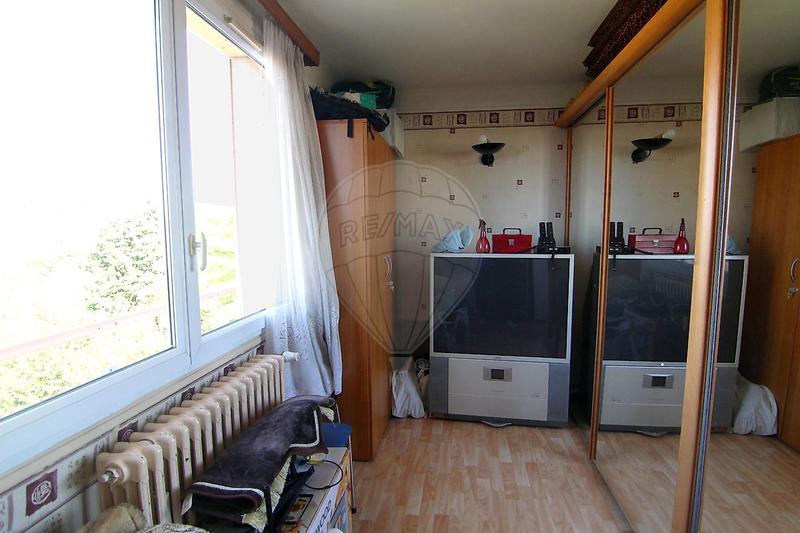 Maison - 175 m² - 8 pièces