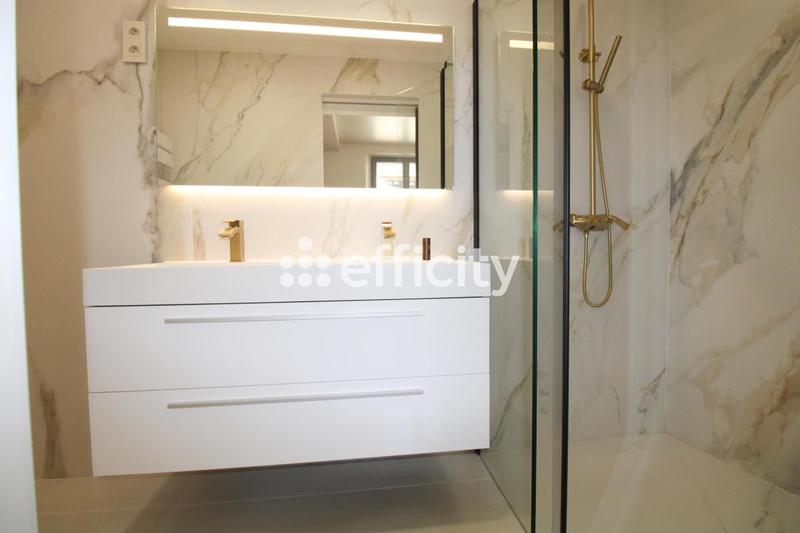 Appartement - 197 m² - 4 pièces