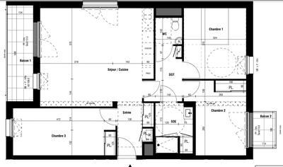 Appartement - 81 m² - 4 pièces
