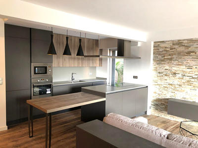 Appartement - 82 m² - 4 pièces