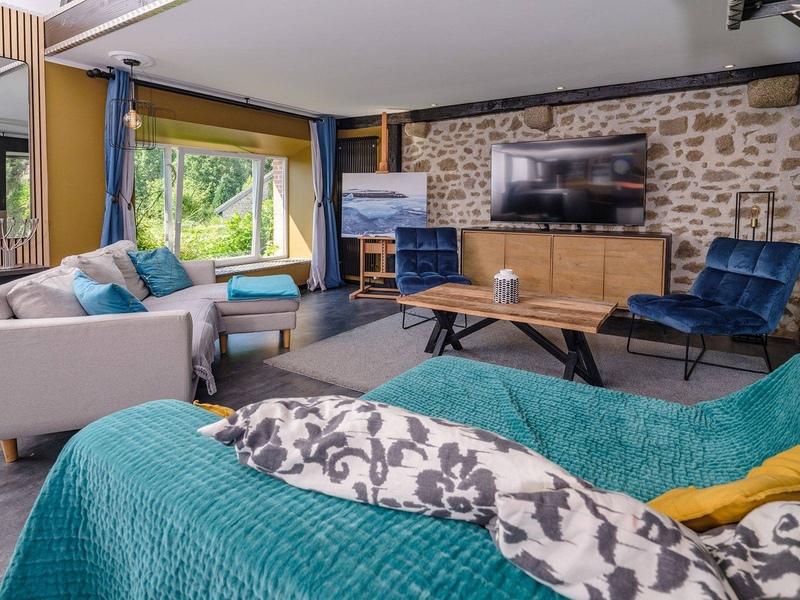 Propriété - 590 m² - 20 pièces