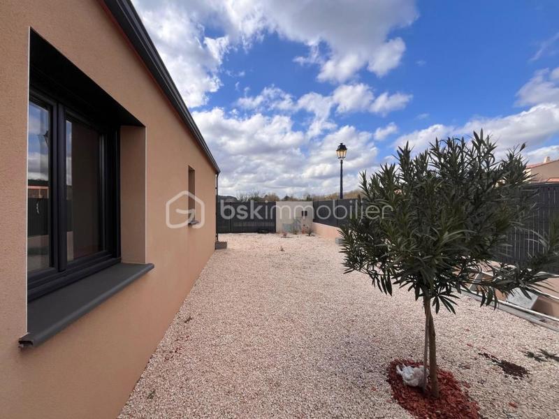 Maison - 97 m² - 4 pièces