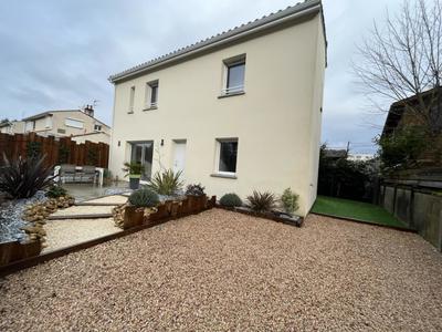 Chambre - 15 m² - 1 pièce