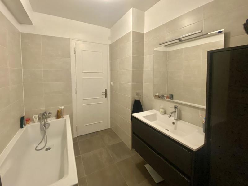 Appartement - 103 m² - 5 pièces