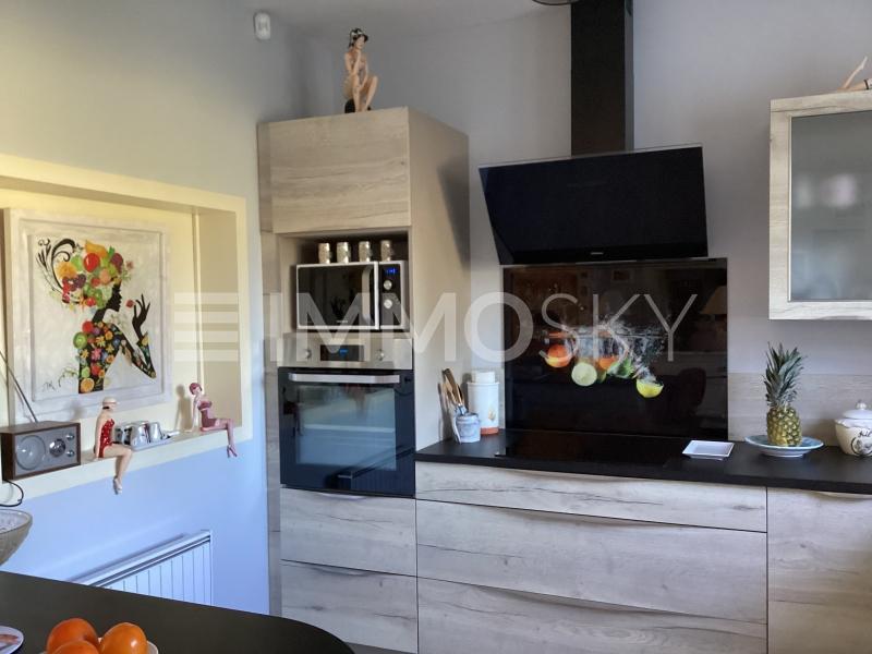 Pavillon - 177 m² - 7 pièces