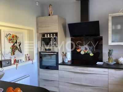 Pavillon - 177 m² - 7 pièces