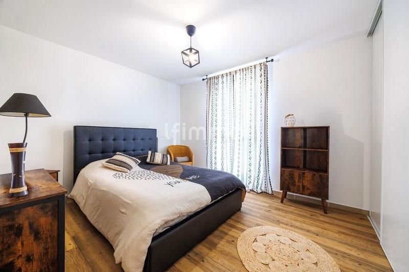 Appartement - 85 m² - 4 pièces