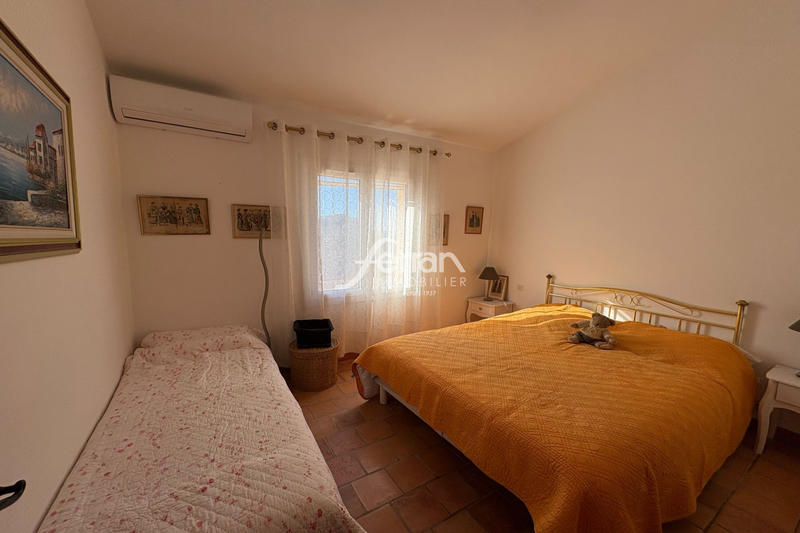 Maison - 201 m² - 5 pièces