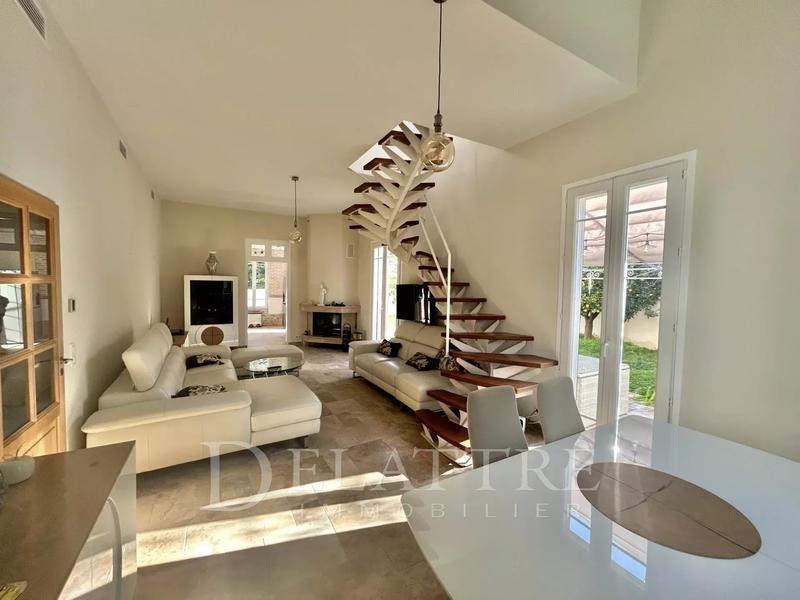 Villa - 110 m² - 6 pièces