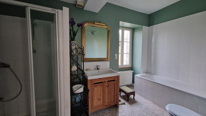 Maison ancienne - 158 m² - 7 pièces