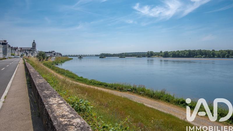 Maison - 268 m² - 12 pièces