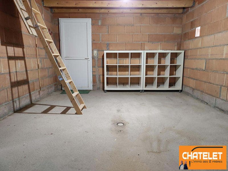 Maison - 121 m² - 5 pièces