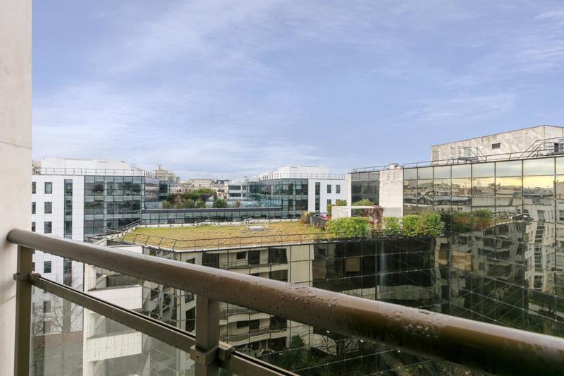 Studio - 25 m² - 1 pièce