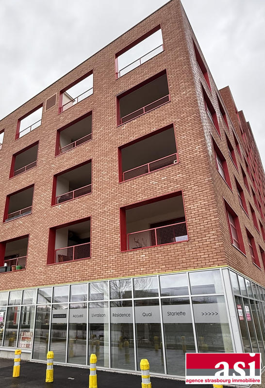 Local commercial - 228 m²