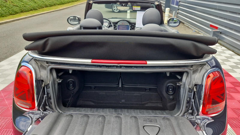 Mini Cabrio II Cabriolet Cooper 136 Ch Dkg7 Essential