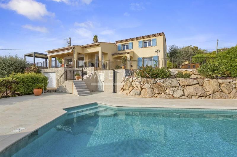 Maison - 124 m² - 4 pièces